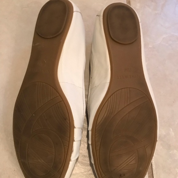 White flats 71/2 - Picture 3 of 3